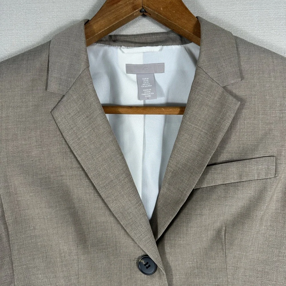 H&M Blazer Jacket Womens XS Taupe Brown Two Button Tailored Professional